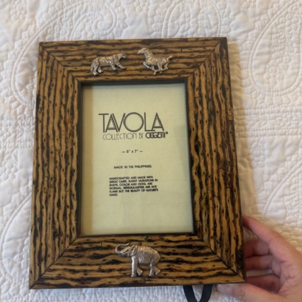 tavola by oggetti picture frame